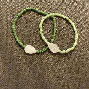 It is 6 to 7 inches long. The light one is 5 to 6 inches long hope you enjoy